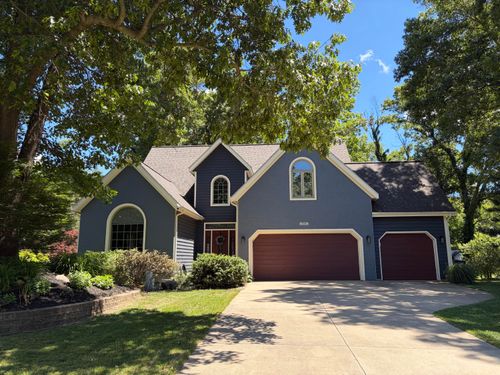 594 Springwood Dr, Kalamazoo, MI, 49009-9387 | Card Image
