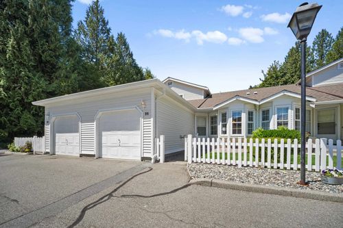 35-6537 138 St, Surrey, BC, V3W0C4 | Card Image