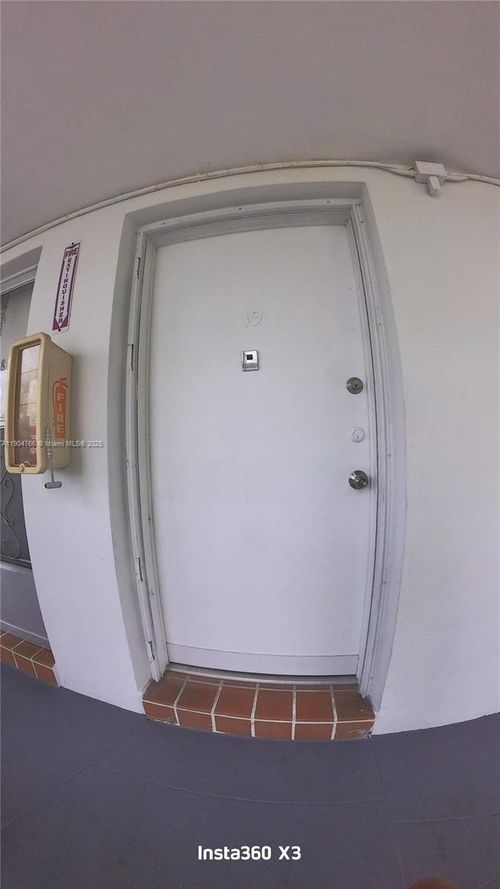 apt-19-100 Nw 204th St, Miami, FL, 33169-2671 | Card Image