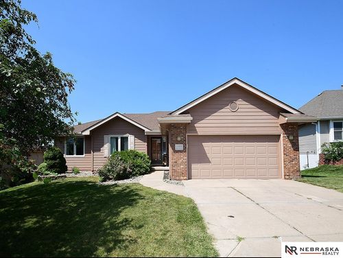 21824 Plum Creek Drive, Gretna, NE, 68028 | Card Image