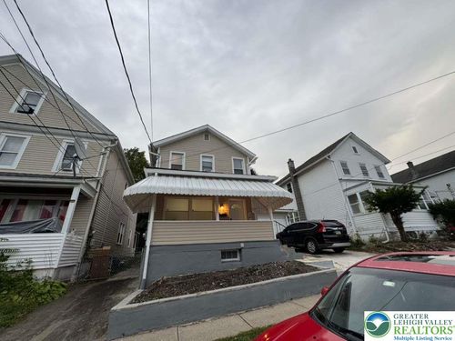 34 Cummiskey St, Wilkes Barre, PA, 18702-6014 | Card Image