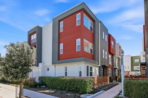 707 Starfish Ln, Redwood City, CA, 94065 | Card Image