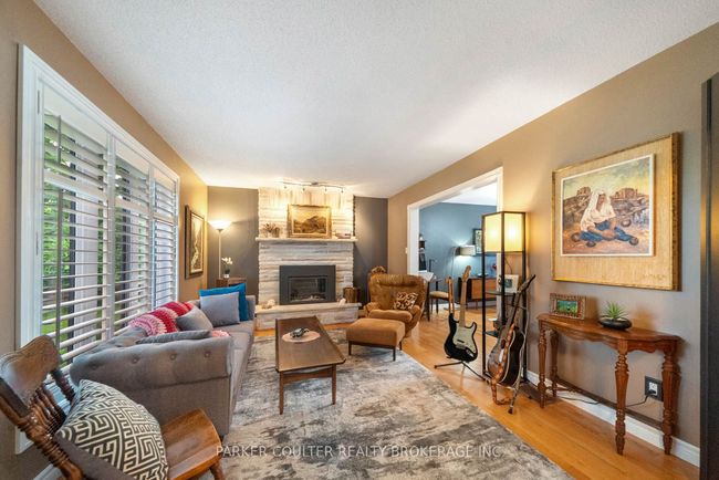 10 Duffys Crt, House other with 4 bedrooms, 3 bathrooms and 7 parking in Minesing ON | Image 7