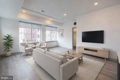 unit-3-411 W Berks St, PHILADELPHIA, PA, 19122-2222 | Card Image