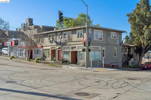 3001 Macarthur Blvd, Oakland, CA, 94602-3211 | Card Image