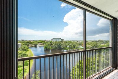 803 - 2238 N Cypress Bend Dr, Condo with 2 bedrooms, 2 bathrooms and null parking in Pompano Beach FL | Image 1