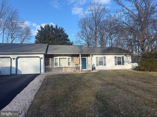 415 Wooddale Ave, NEW CASTLE, DE, 19720-4782 | Card Image