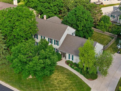 990 S Springdale Road, BROOKFIELD, WI, 53186 | Card Image