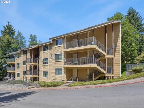 9908 Se Talbert St, Clackamas, OR, 97015 | Card Image