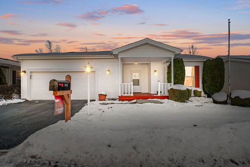 3123 Appaloosa Way, Grayslake, IL, 60030-9353 | Card Image