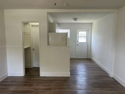 b-6150 Cleveland St, Hollywood, FL, 33024-6050 | Card Image