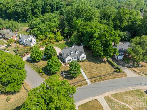 27 Circle Dr, Belmont, NC, 28012-3108 | Card Image