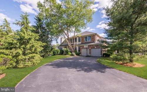 32 Wilkinson Way, Princeton, NJ, 08540-7346 | Card Image