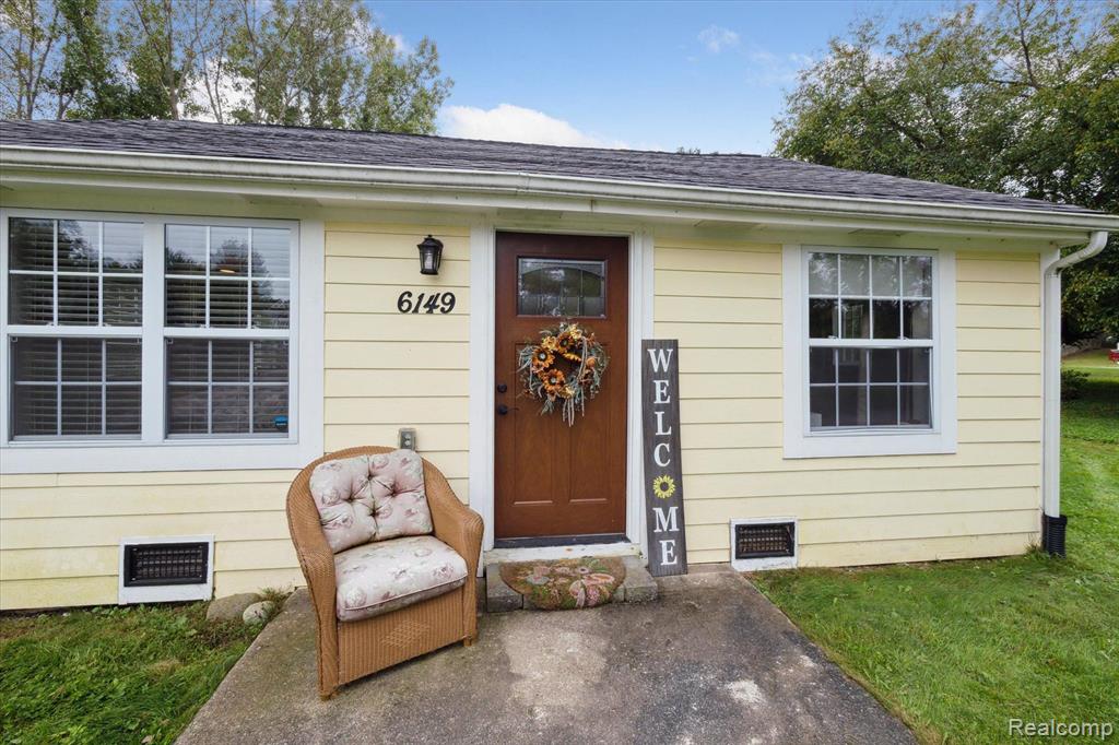 Waldon Rd, Clarkston, MI 48346 #1