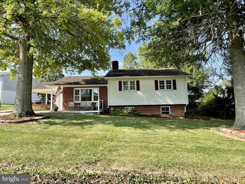 326 Hollingsworth Rd, WOODSTOCK, VA, 22664-1726 | Card Image