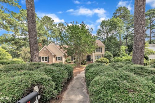 214 W Stevens St, Smithfield, NC, 27577-3630 | Card Image