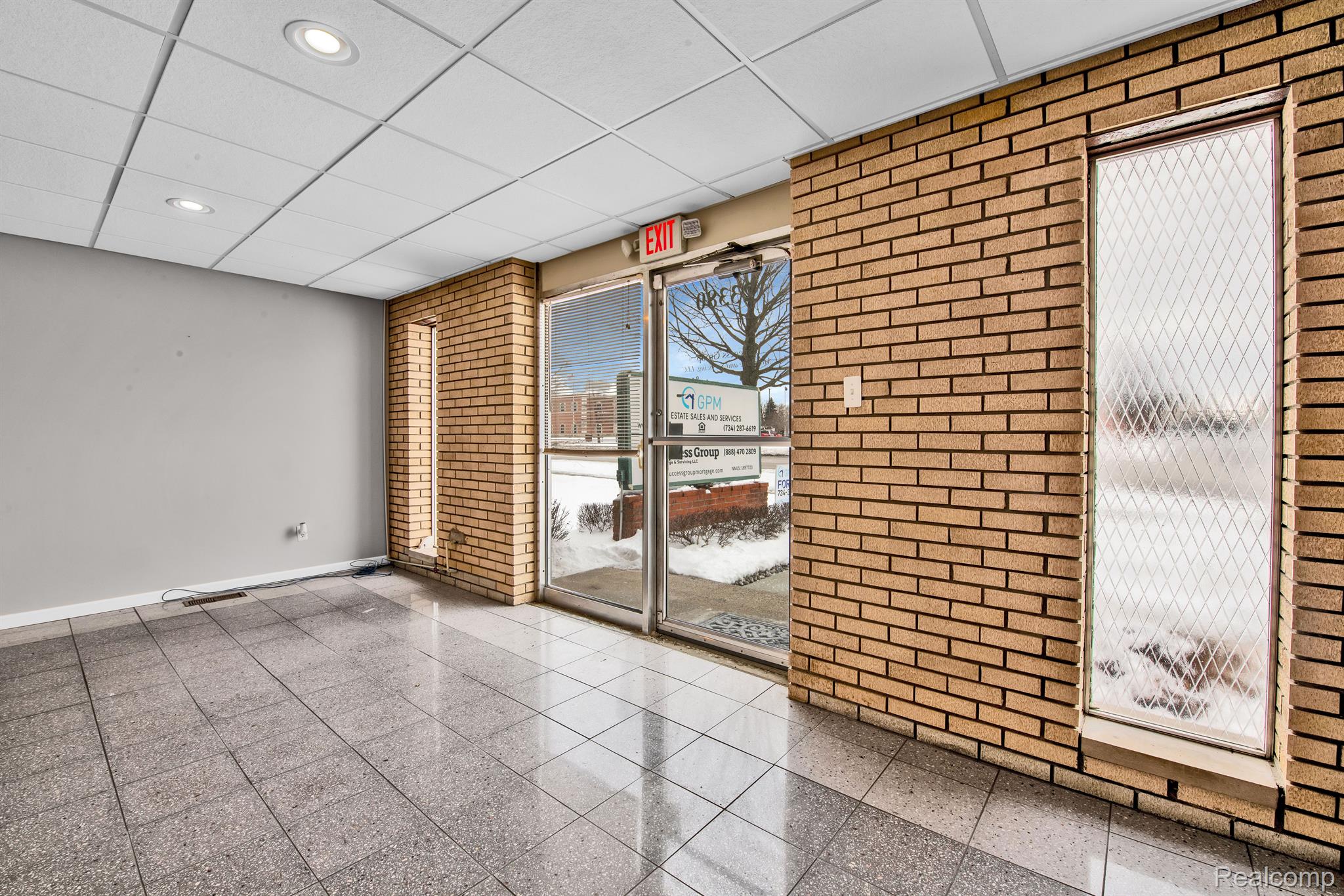 Commercial Lease in Taylor 4