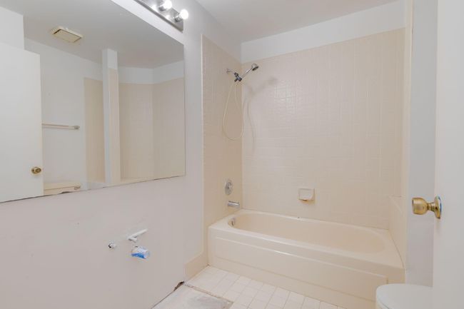 8057 Cassia Dr, Condo with 3 bedrooms, 2 bathrooms and null parking in Boynton Beach FL | Image 31