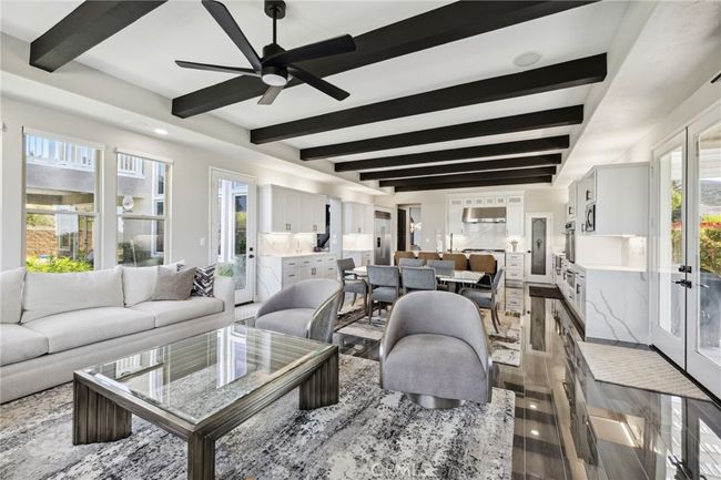 36472 County Line Rd, House other with 4 bedrooms, 6 bathrooms and 4 parking in Yucaipa CA | Image 21
