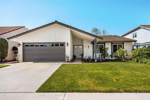 9376 Siskin Ave, Fountain Valley, CA, 92708-6554 | Card Image