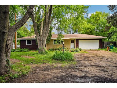 15606 Minnetonka Blvd, Minnetonka, MN, 55345-1405 | Card Image