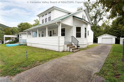 20 138th St, Chesapeake, WV, 25315-1533 | Card Image