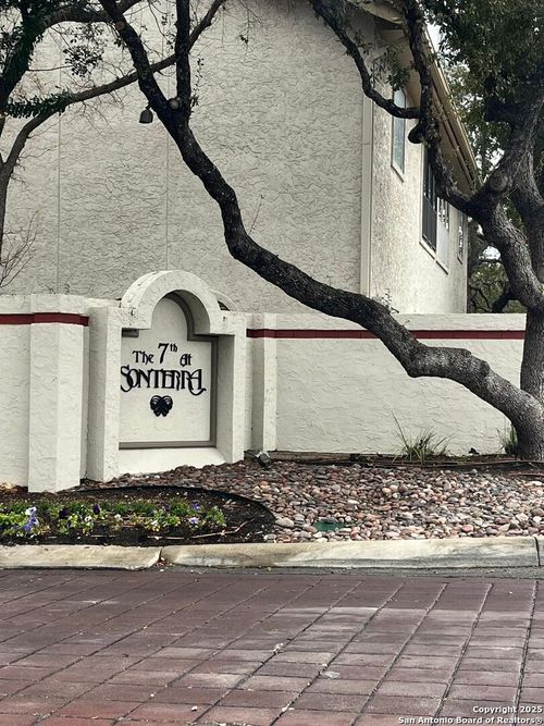 19211 Tanoan, San Antonio, TX, 78258-3602 | Card Image