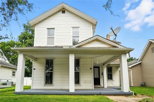 21 W Main St, West Carrollton, OH, 45449-1419 | Card Image