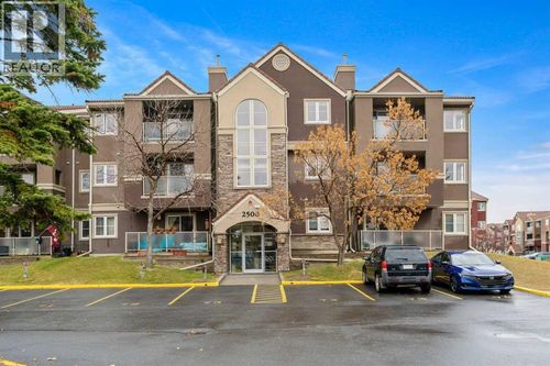 3400 Edenwold Hts Nw, Calgary, AB, T3A3Y8 | Card Image