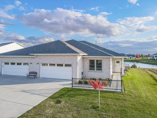 485 Eagles Landing Dr, Manteno, IL, 60950-5213 | Card Image