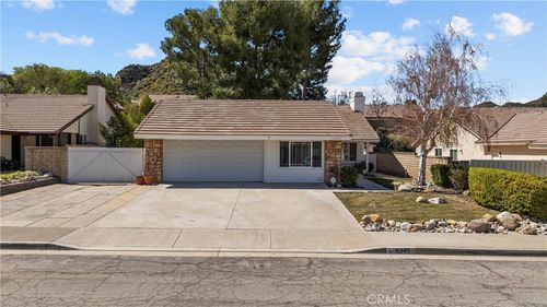 31343 Tobiah, Castaic, CA, 91384 | Card Image