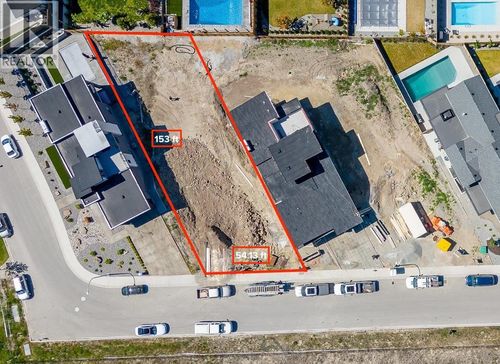 4290 Ladd Crt, Kelowna, BC, V1W0B6 | Card Image