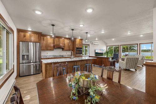 969 Hamlet Dr N, Avon, MN, 56310-9540 | Card Image