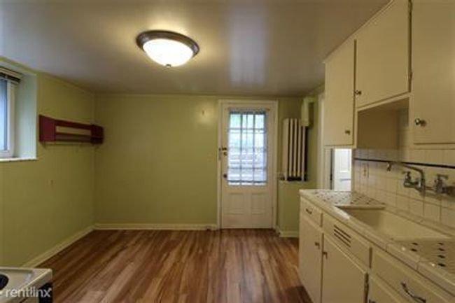 834 Huron St, Home with 0 bedrooms, 0 bathrooms and 5 parking in Ann Arbor MI | Image 13