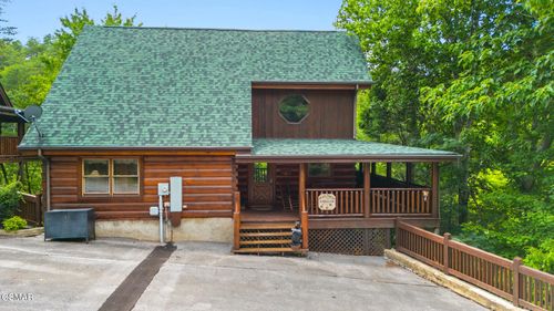 2024 Bear Haven Way, Sevierville, TN, 37876 | Card Image