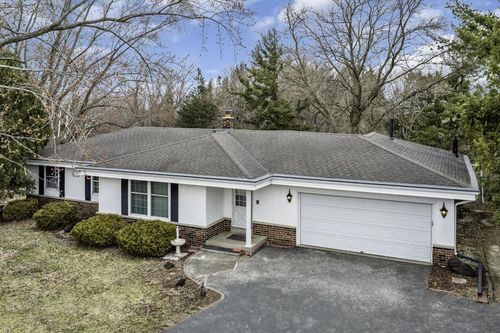 W256N5948 Windy Pass Drive, Lisbon, WI, 53089 | Card Image