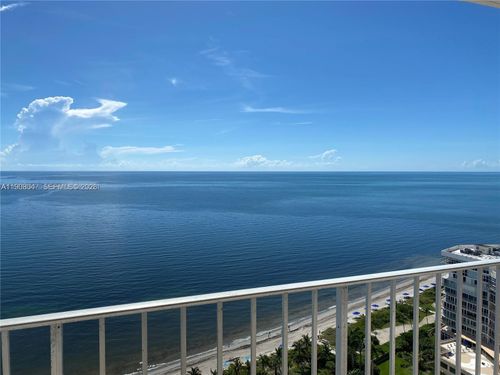 apt-22e-881 Ocean Dr, Key Biscayne, FL, 33149-2635 | Card Image