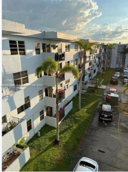 apt-401-1221 Sw 122nd Ave, Miami, FL, 33184-2874 | Card Image