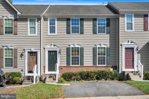 432 Scarecrow Ct, Hockessin, DE, 19707-8937 | Card Image