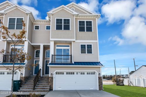 27 Jeffrey Dr, LITTLE EGG HARBOR TWP, NJ, 08087-1536 | Card Image