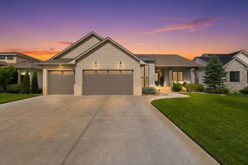 2821 N Bracken St, Wichita, KS, 67226-4032 | Card Image