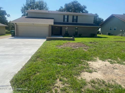 6838 Hilo Street, Diamondhead, MS, 39525 | Card Image