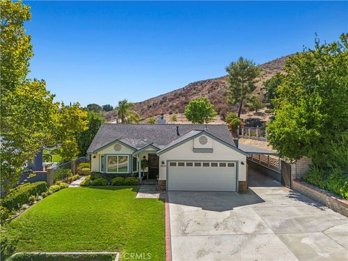 28631 Winterdale Dr, Canyon Country, CA, 91387-3138 | Card Image