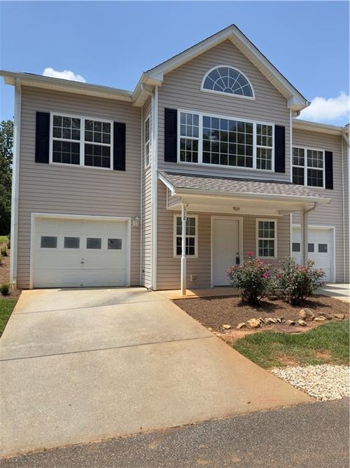 118 Pointe Cir, Dahlonega, GA, 30533-4069 | Card Image