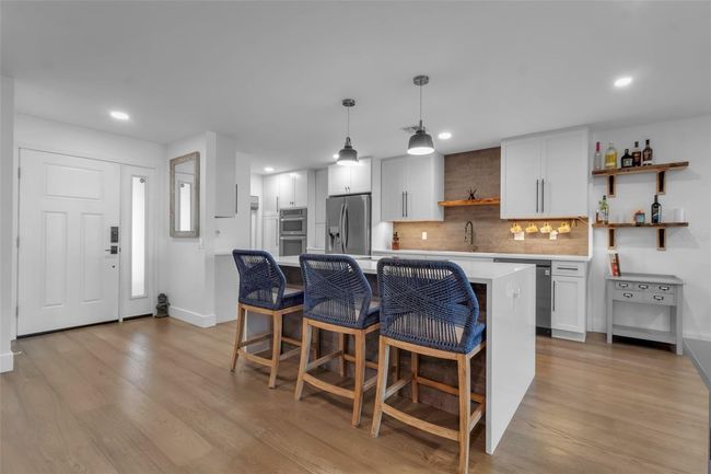 APT-118 - 3420 Wild Oak Bay Blvd, Condo with 3 bedrooms, 2 bathrooms and null parking in Bradenton FL | Image 9