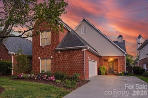 4118 Sharon Commons Ln, Charlotte, NC, 28210-6517 | Card Image