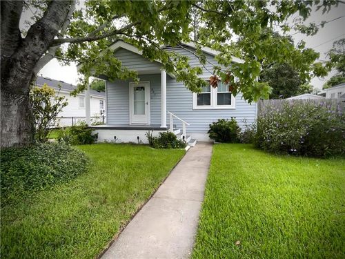 803 Chipley St, Westwego, LA, 70094-4816 | Card Image