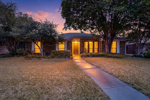 1604 Meadowgate Dr, Richardson, TX, 75081-3036 | Card Image