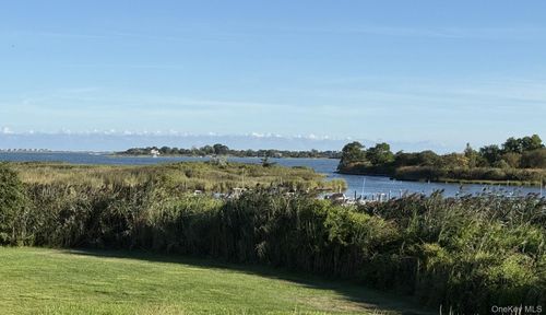 41 Pameeches Path, East Moriches, NY, 11940-1312 | Card Image