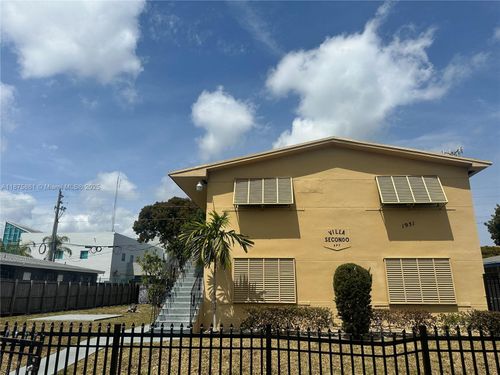apt-4-1931 Ne 168th St, North Miami Beach, FL, 33162-3134 | Card Image